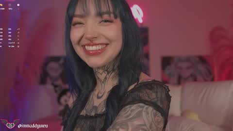 maddy_uwu online show from March 27, 2026, 5:57 am
