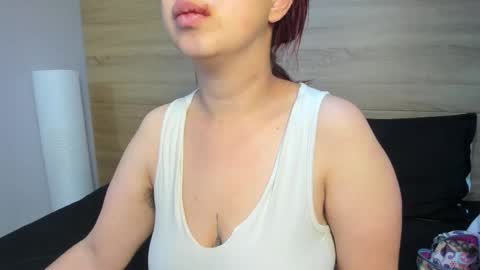 Madelaine  online show from March 26, 2026, 10:10 am