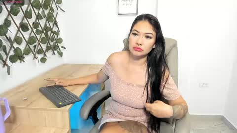Madeleine  online show from May 19, 2026, 12:05 am