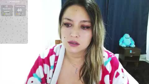 Madelheine online show from February 3, 2026, 3:04 am