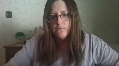 Snapshot of madelinebeau chatting on March 27, 2026, 11:59 pm madelinebeau online show from March 27, 2026, 11:59 pm