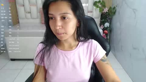 Madhison  online show from November 13, 2025, 1:43 pm