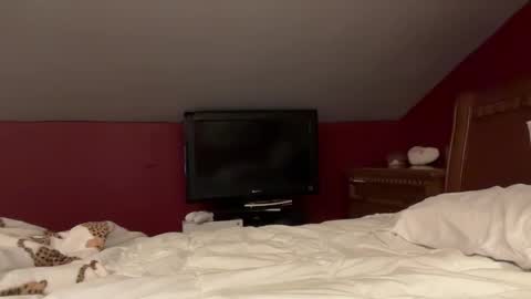 Snapshot of madibaby999 chatting on September 20, 2025, 12:33 am madibaby999 online show from September 20, 2025, 12:33 am