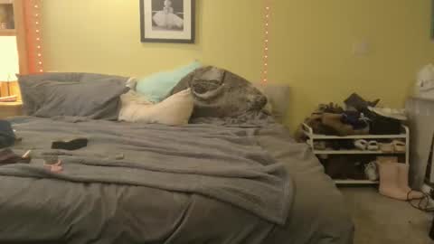 Madie Ray online show from April 7, 2026, 6:58 am