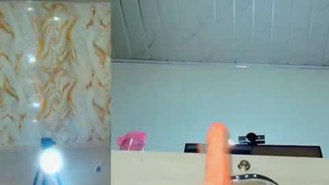 Snapshot of madison_funny chatting on June 22, 2026, 6:27 pm madison_funny online show from June 22, 2026, 6:27 pm