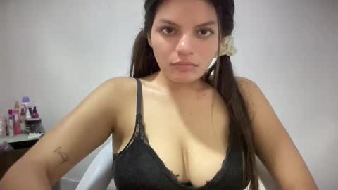 Snapshot of madison_tits chatting on October 26, 2025, 6:19 am madison_tits online show from October 26, 2025, 6:19 am