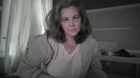 Snapshot of madisonfelicia chatting on November 9, 2025, 4:27 pm Madison online show from November 9, 2025, 4:27 pm