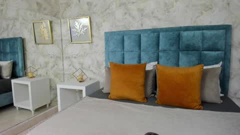 madisonhunterr_ online show from January 23, 2025, 5:52 pm