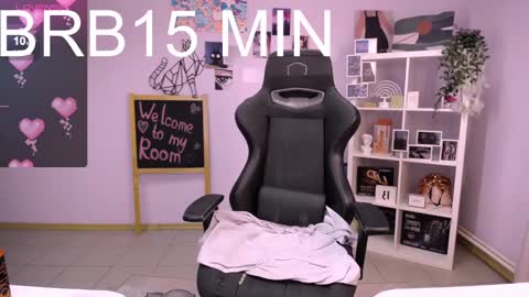 madisonmongomery online show from December 15, 2024, 6:15 pm