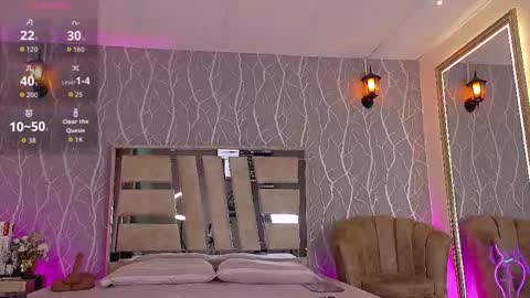 Snapshot of madisson_fox1 chatting on October 9, 2025, 12:36 pm online show from October 9, 2025, 12:36 pm