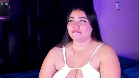 Snapshot of madissonlee__ chatting on October 10, 2025, 7:24 pm madissonlee__ online show from October 10, 2025, 7:24 pm