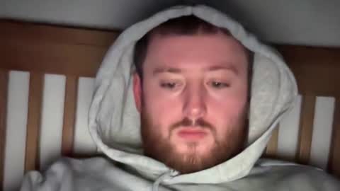 Snapshot of madnessben chatting on December 2, 2025, 7:36 am madnessben online show from December 2, 2025, 7:36 am