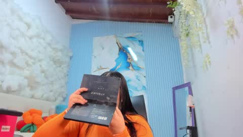 Madoka online show from April 16, 2026, 12:06 pm