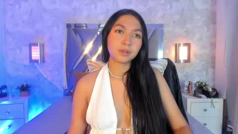 Snapshot of mady_roa chatting on July 12, 2026, 8:55 pm Mady Roa online show from July 12, 2026, 8:55 pm