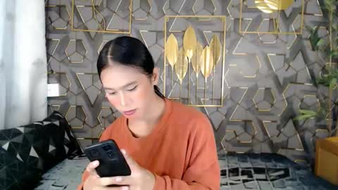 madys_core online show from December 16, 2025, 2:11 pm