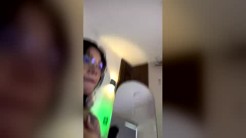 Snapshot of madyson_fox chatting on May 12, 2026, 2:14 pm Madyson online show from May 12, 2026, 2:14 pm