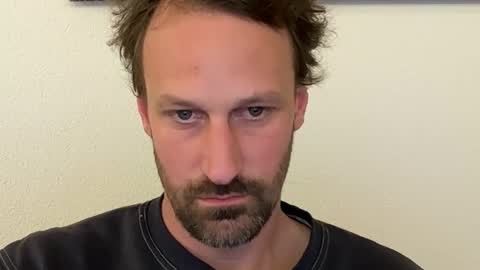 maenu_69 online show from December 3, 2025, 10:08 pm