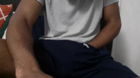 Snapshot of maestr069 chatting on November 6, 2025, 11:04 pm Maestro online show from November 6, 2025, 11:04 pm