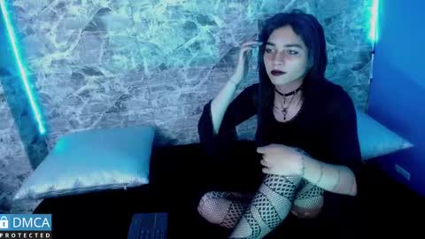 Snapshot of maevekuro chatting on February 27, 2025, 10:31 pm maevekuro online show from February 27, 2025, 10:31 pm