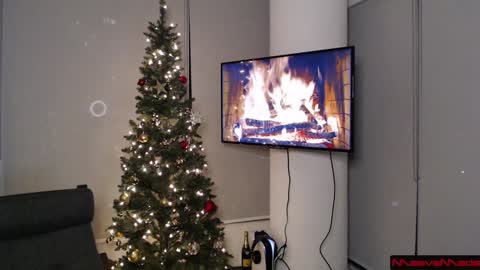 Meaves online show from December 14, 2024, 1:17 am