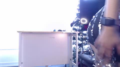 Meaves online show from January 16, 2025, 5:01 pm