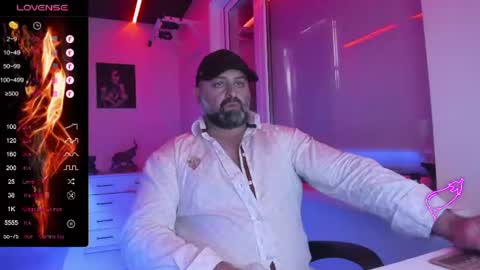 Snapshot of magabear chatting on June 30, 2026, 11:00 am Magabear online show from June 30, 2026, 11:00 am