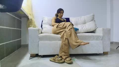 maggie_fit online show from April 5, 2026, 9:12 pm