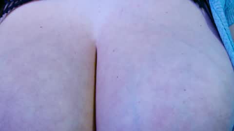 Maggie   online show from November 16, 2025, 9:09 pm