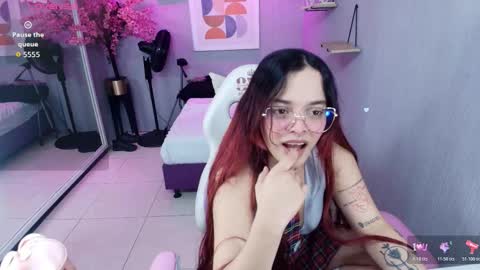 Maggy online show from March 19, 2026, 4:05 am