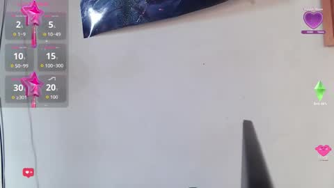 Luna  online show from October 30, 2025, 5:57 pm