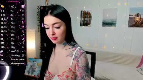 Snapshot of magic_alie chatting on February 25, 2025, 7:58 pm Magic Allie online show from February 25, 2025, 7:58 pm