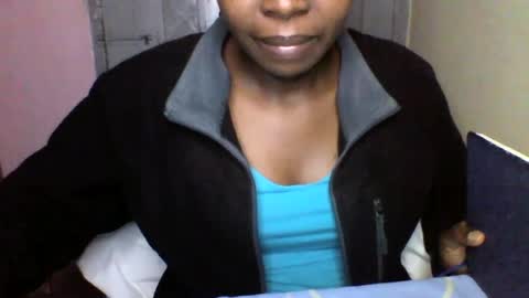 Snapshot of magic_bliss chatting on July 18, 2026, 11:41 pm Bliss online show from July 18, 2026, 11:41 pm