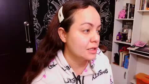 Snapshot of magic_clairewitch chatting on September 23, 2025, 11:30 pm Claire online show from September 23, 2025, 11:30 pm