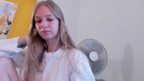 Alice  online show from December 22, 2025, 8:22 am