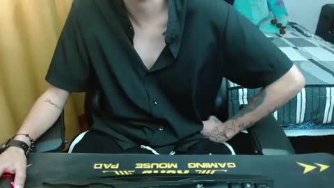 Snapshot of magic_jadee chatting on June 22, 2026, 5:32 pm Jade online show from June 22, 2026, 5:32 pm