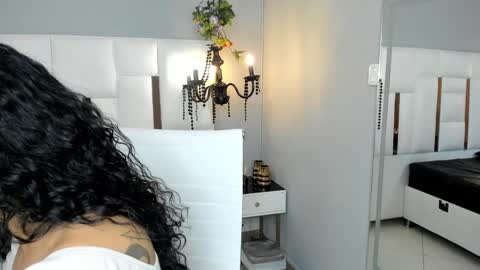 Snapshot of magic_marg chatting on January 21, 2025, 9:15 pm Marge online show from January 21, 2025, 9:15 pm
