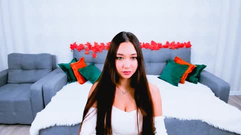 Snapshot of magic_phoenix chatting on November 17, 2025, 4:35 pm magic_phoenix online show from November 17, 2025, 4:35 pm