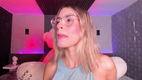 M Rss  online show from February 15, 2026, 5:04 am