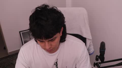 Tony Hoffa online show from April 2, 2026, 6:05 pm