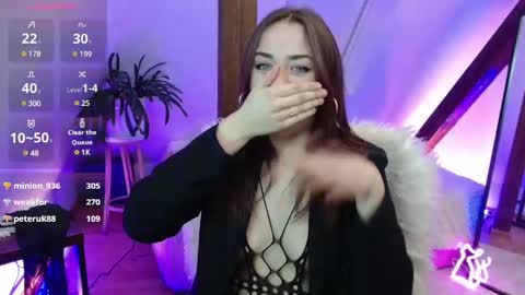 Zooey online show from January 21, 2025, 10:30 pm