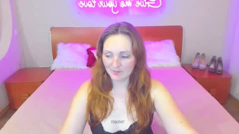 Lili and Bella online show from February 14, 2026, 6:59 pm