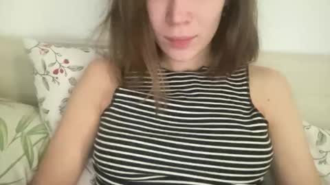 magicgirl50053 online show from November 5, 2025, 10:26 am