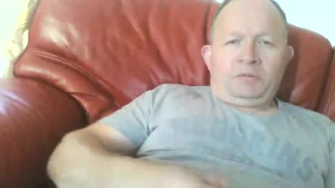 Snapshot of magicman250 chatting on June 28, 2026, 7:03 am magicman250 online show from June 28, 2026, 7:03 am