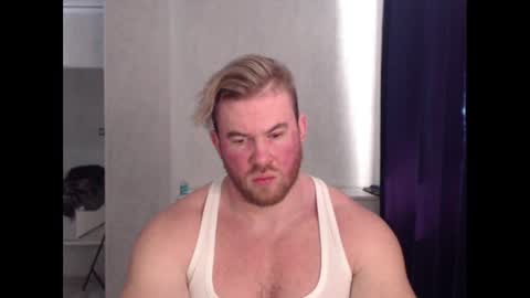 Snapshot of magicmax2017 chatting on March 7, 2025, 9:40 am magicmax2017 online show from March 7, 2025, 9:40 am