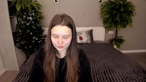 Snapshot of magicpeachhs chatting on January 14, 2026, 6:52 am Emily online show from January 14, 2026, 6:52 am