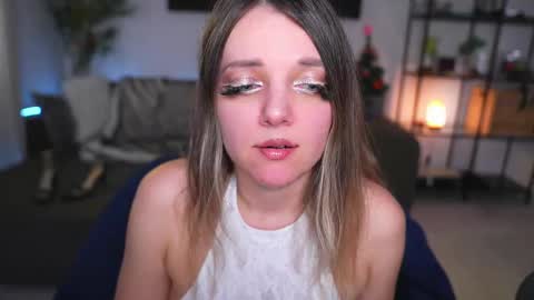 Snapshot of magnetic_ami chatting on December 31, 2024, 2:25 pm Ami online show from December 31, 2024, 2:25 pm