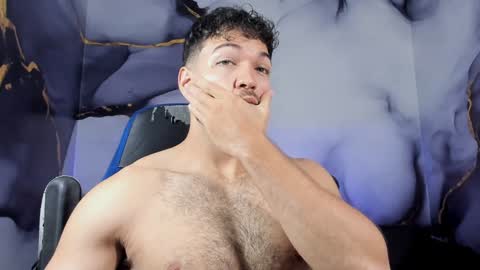 Snapshot of magnus_77 chatting on January 22, 2025, 11:45 am PRINCE online show from January 22, 2025, 11:45 am