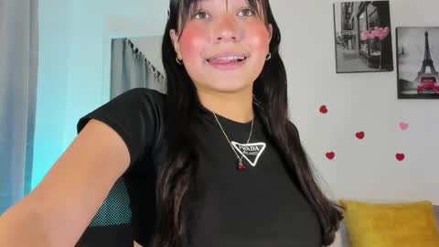 Snapshot of maia_w10 chatting on January 27, 2025, 3:39 pm Maia online show from January 27, 2025, 3:39 pm