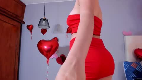 Snapshot of maia_w10 chatting on February 14, 2025, 12:57 pm Maia online show from February 14, 2025, 12:57 pm