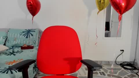 Snapshot of maia_w10 chatting on February 26, 2025, 12:49 am Maia online show from February 26, 2025, 12:49 am